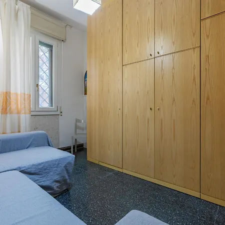 Guesthost - Gina's Garden X4 * Bologne