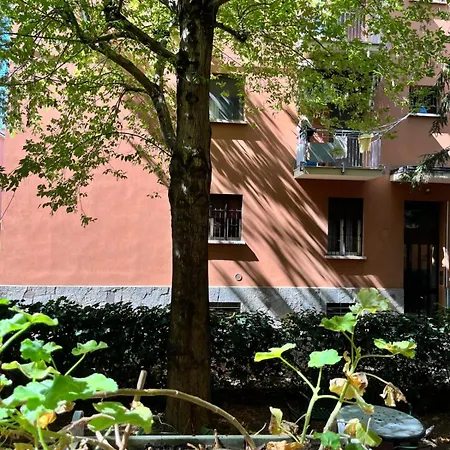 Guesthost - Gina's Garden X4 Appartement